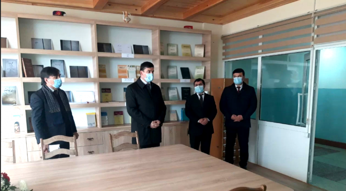 Ифтитоҳи “Китобхонаи дастхатҳои ниёгони бурунмарзӣ “ дар факултет