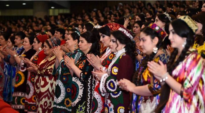 Фарҳанги либоспушӣ ё либоси фарҳангиён. Чаро чизе ки рост омад мепушем?