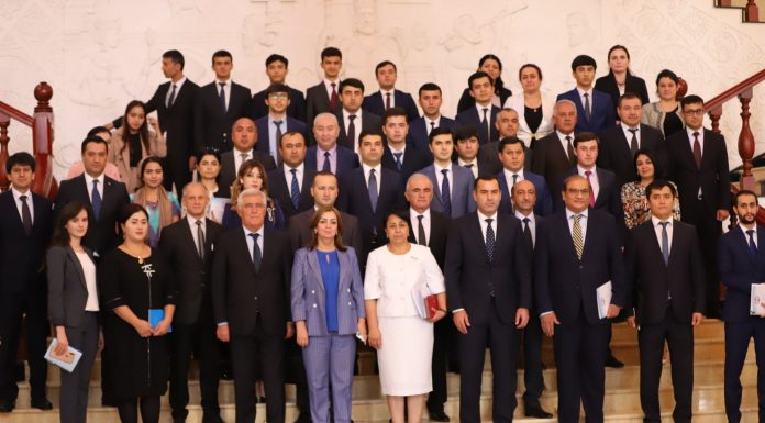 “Нақши Асосгузори сулҳу ваҳдати миллӣ, Пешвои миллат, Президенти Ҷумҳурии Тоҷикистон, муҳтарам Эмомалӣ Раҳмон дар таҳкими истиқлолияти давлатии Ҷумҳурии Тоҷикистон” ва “30 соли пурбарори сиёсати хориҷии Чумҳурии Тоҷикистон”