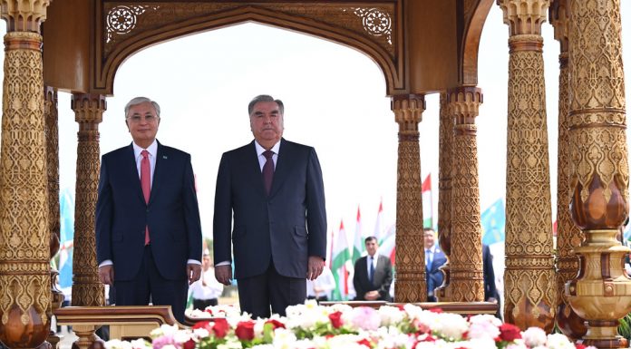 ТАЪРИХИ ТАШАККУЛИ ҲАМКОРИҲОИ ТОҶИКИСТОН БО ҚАЗОҚИСТОН