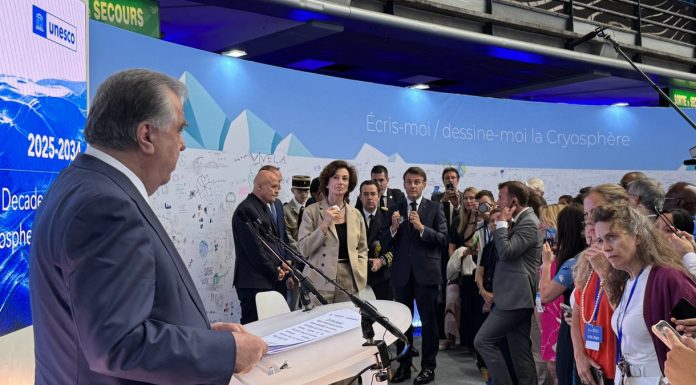 КОРБУРДИ ДИПЛОМАТӢ ДАР ҲИФЗИ ПИРЯХҲО